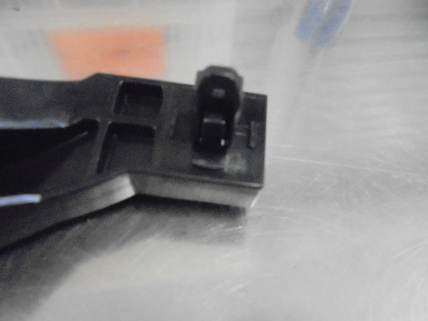 Suzuki Grand Vitara Genuine No2 Holder Left Rear Bumper New Part