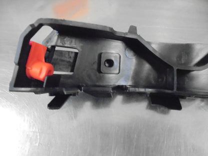 Holden Astra-H Genuine Right Hand Rear Bumper Mounting Bracket New Part