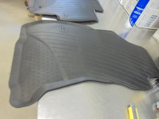 Subaru Forester Genuine Front Heavy Duty Rubber Mat Set New Part