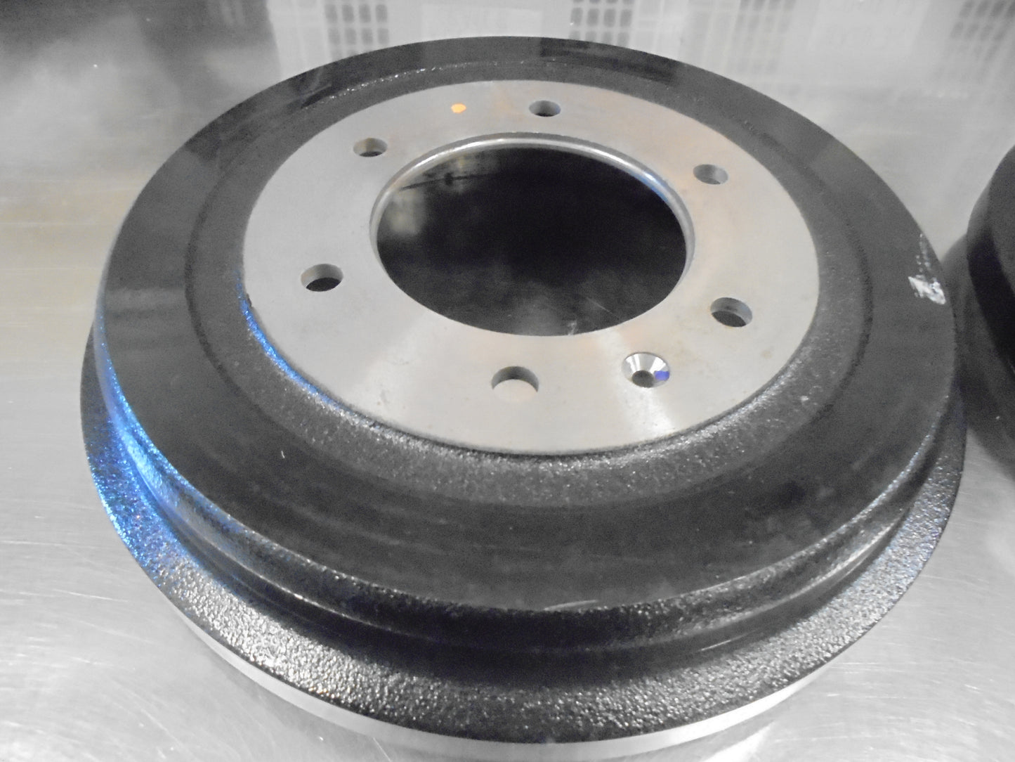 Isuxu D-Max 2WD Genuine Rear Brake Drum (PAIR) New Part