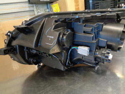 Mitsubishi Triton MQ Genuine Right Hand Head Light Xenon HID New Part