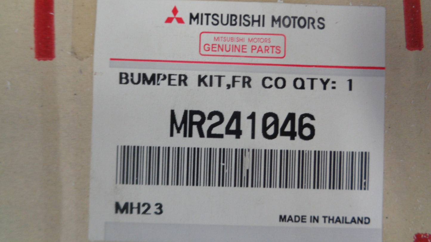 Mitsubishi Triton Genuine Front Bumper Kit New Part