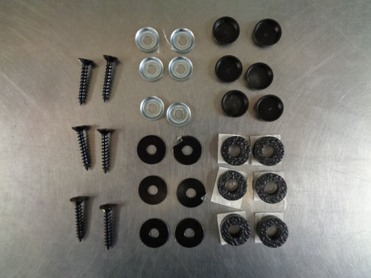 Mitsubishi Triton Genuine Tailgate Bed Liner Fitting Kit New Part