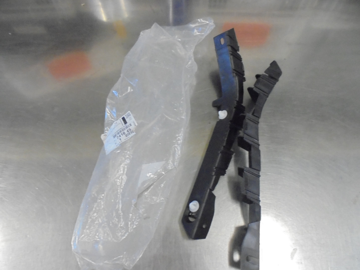 Citroen Berlingo Genuine Front Bumper Bracket Set New Part