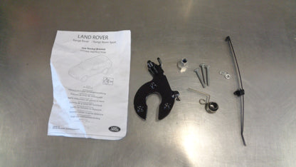 Land Rover 4 Genuine Socket Support Bracket New Part