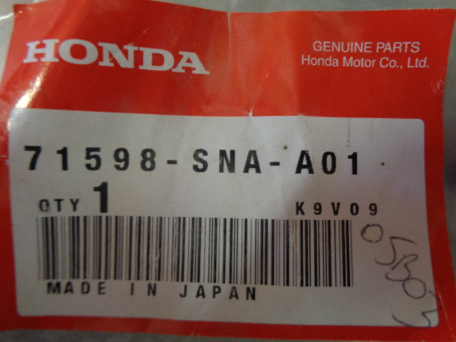 Honda Civic Genuine Left Hand Rear Bumper Spacer New Part