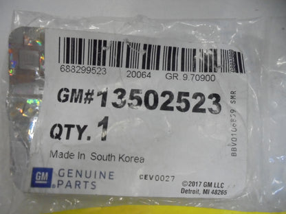 Genuine GM Accessory Power Receptable New Part