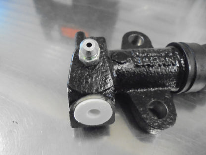 Nissan R32 Skyline Genuine Clutch Slave Cylinder New Part
