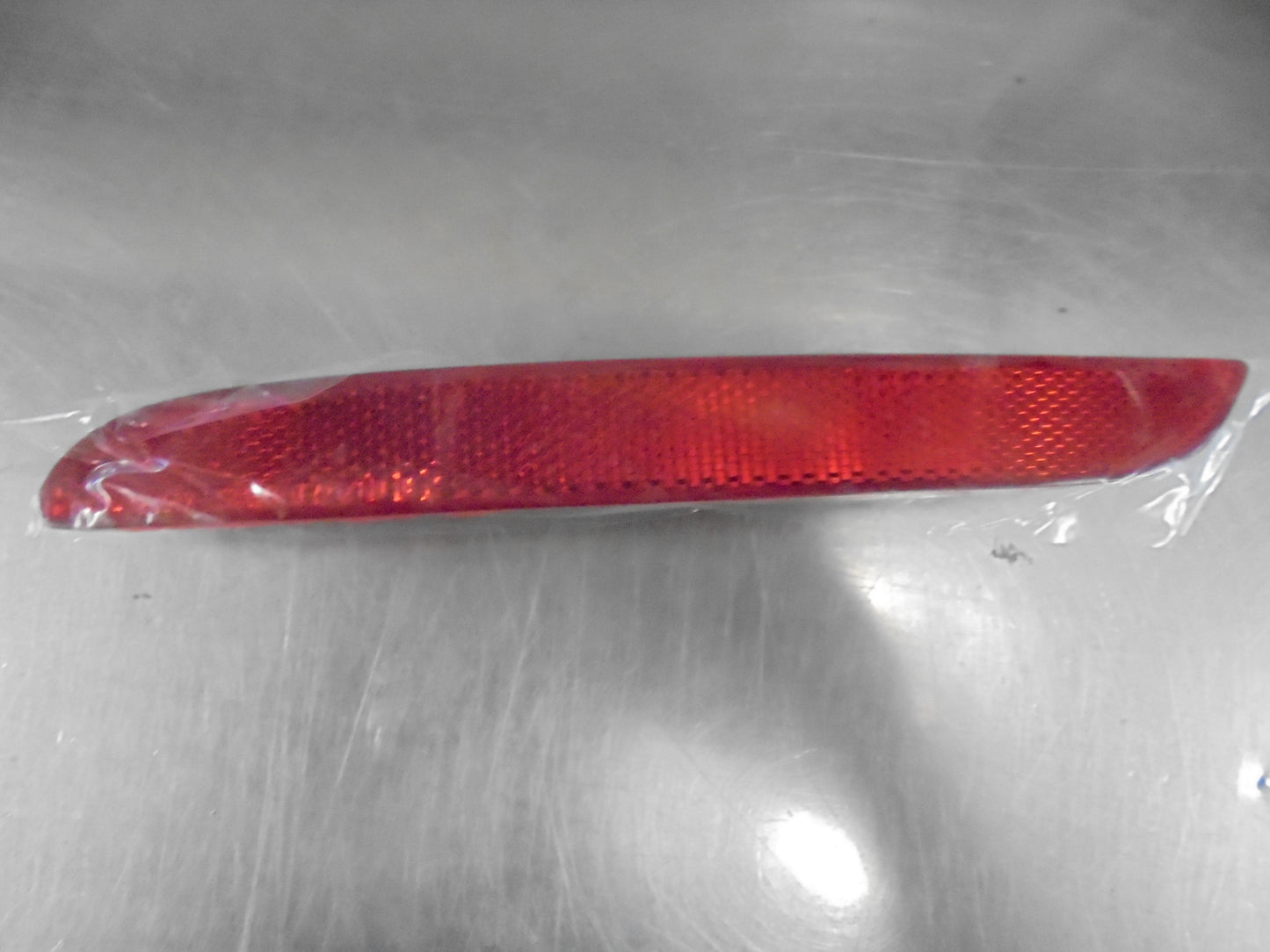 Holden Barina Genuine Left Hand Rear Side Fascia Signal Lamp New Part