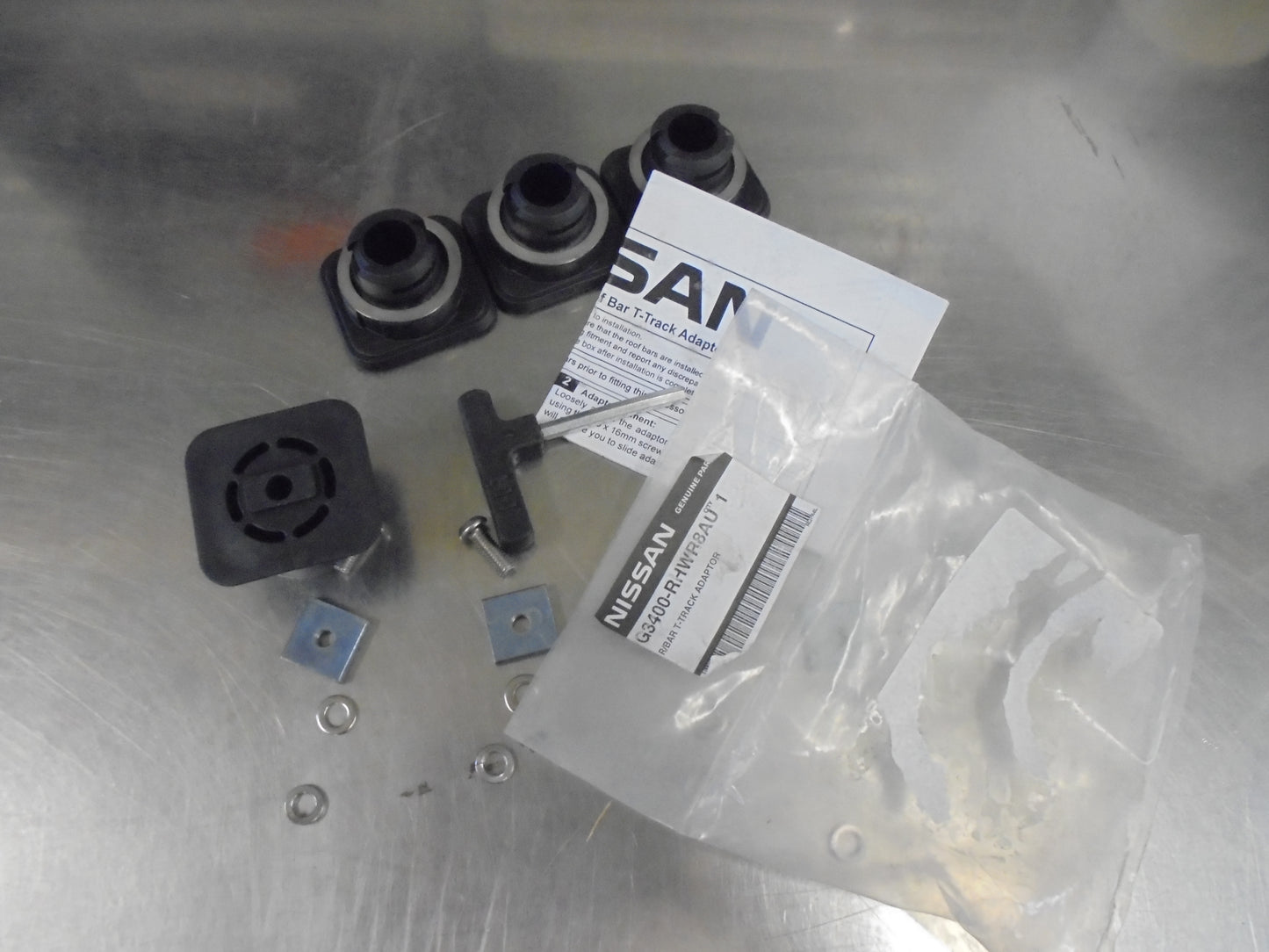 Nissan X-Trail T32 Genuine T-Track Adaptor Set New Part