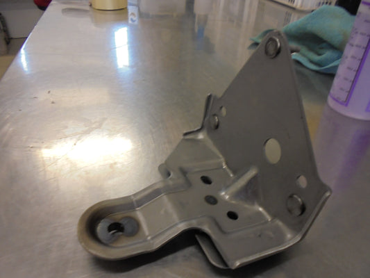 Nissan GU Patrol Genuine Accelerator Bracket New Part
