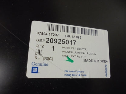Holden Captiva 7 CG Genuine Right Hand Front Lower Outer Door Skin Panel New Part
