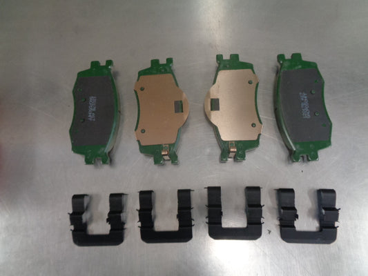 Kia Rio / Hyundai Accent Genuine Front Brake Pad Set New Part