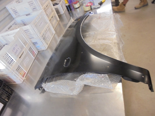 Mitsubishi Triton ML-MN Genuine Right Hand Front Guard New Part