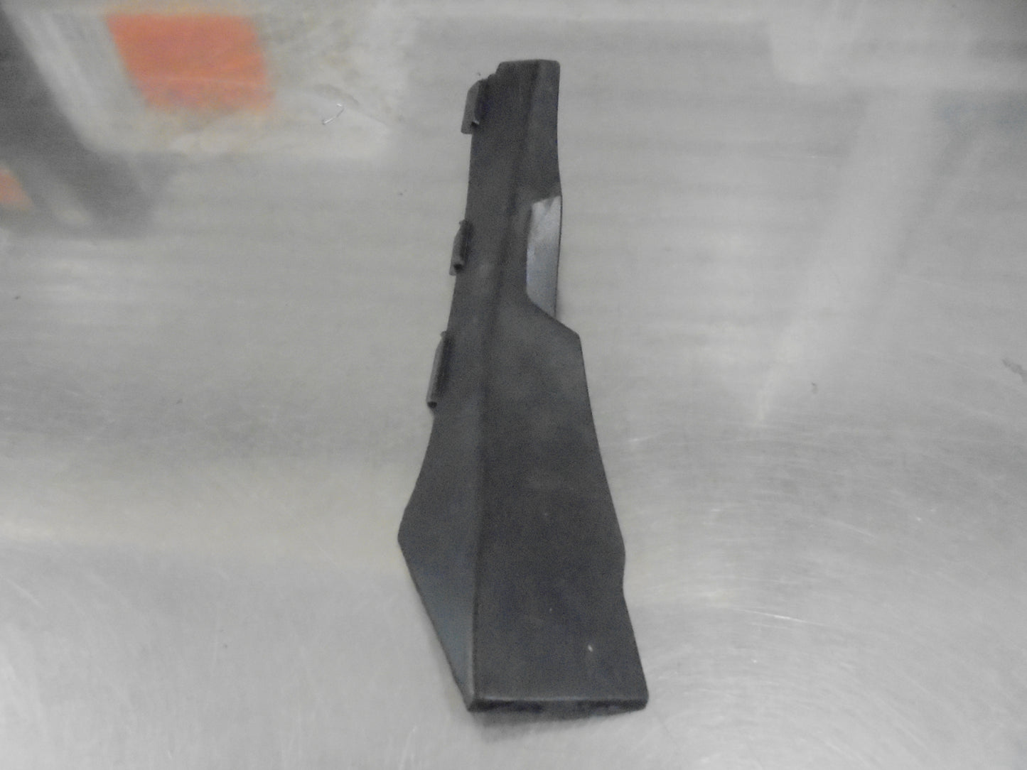 Holden Captiva Genuine Right Hand Front Cowl Grille Side Seal New Part