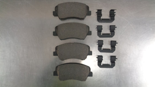 Hyundai i30 Genuine Front Disc Brake Pads New Part