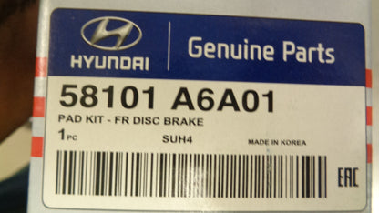 Hyundai i30 Genuine Front Disc Brake Pads New Part