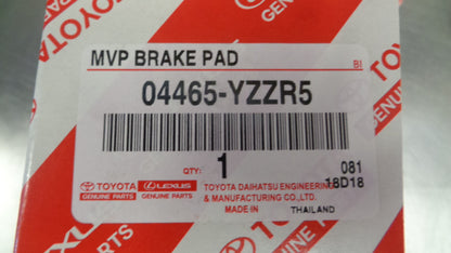 Toyota Hilux 4x4 Genuine Front Disc Brake Pads New Part