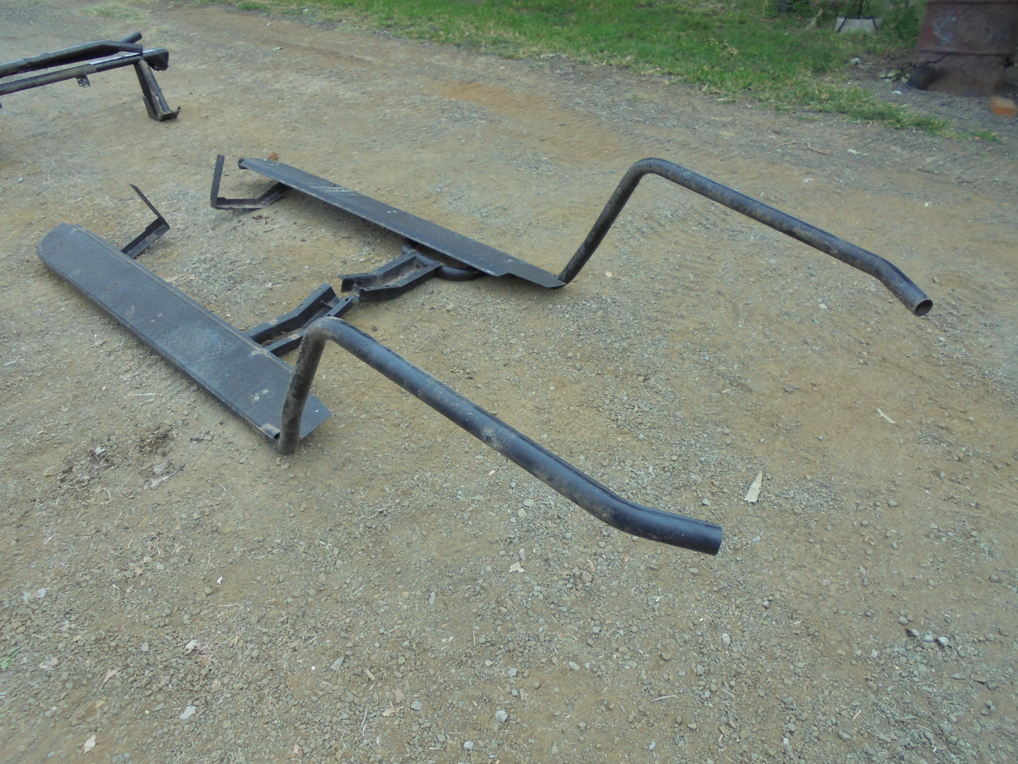 Unknown Side Steps With Step Treads Great Start For Your 4WD New Part