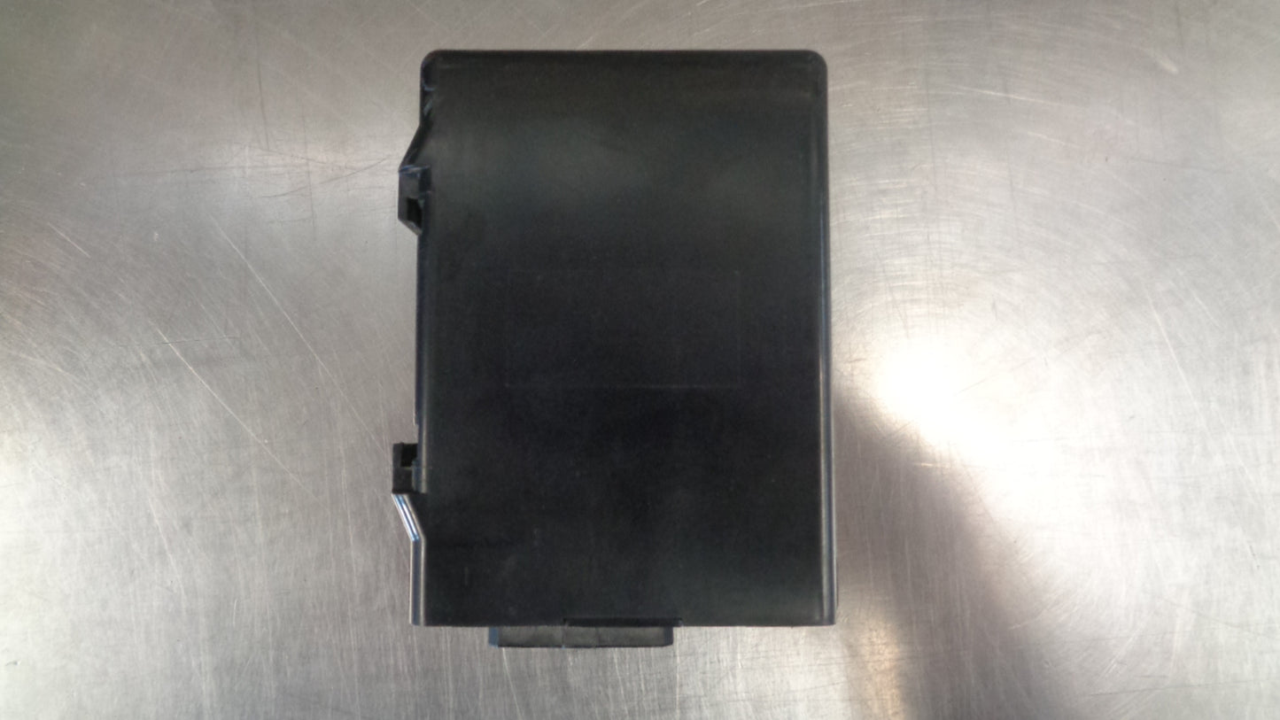 Toyota Landcruiser 70 Series Family Genuine A/C Amplifier Assy New Part