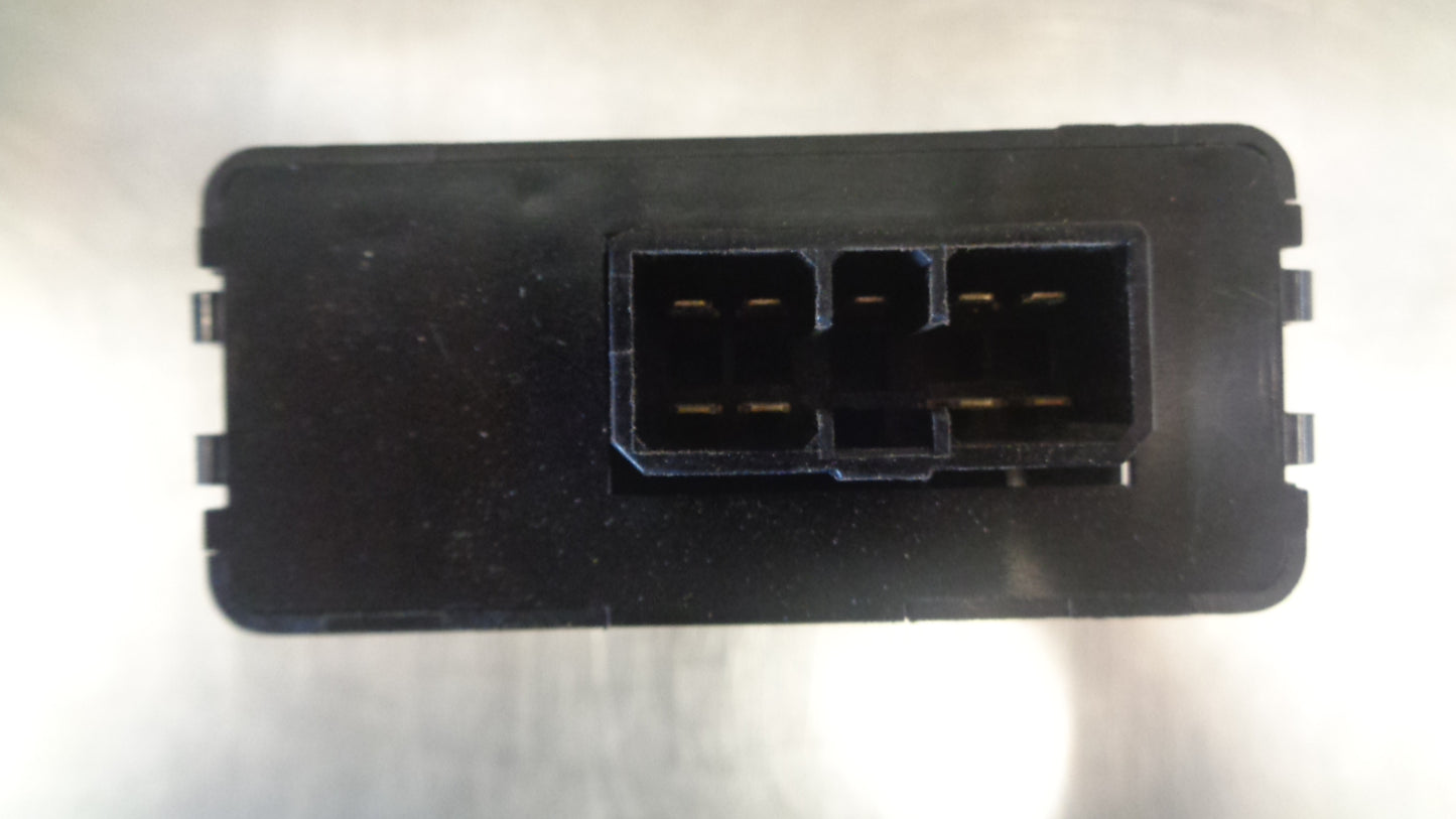 Toyota Landcruiser 70 Series Family Genuine A/C Amplifier Assy New Part