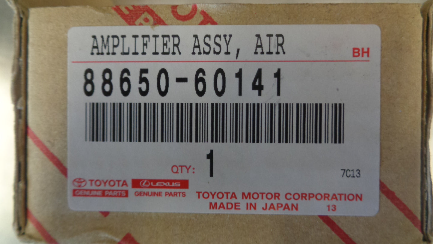 Toyota Landcruiser 70 Series Family Genuine A/C Amplifier Assy New Part