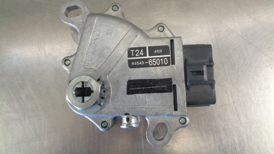 Toyota Landcruiser/Coaster Genuine Neutral Start Switch Assy New Part