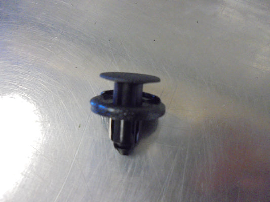 Subaru Genuine Fender Liner Clip New Part