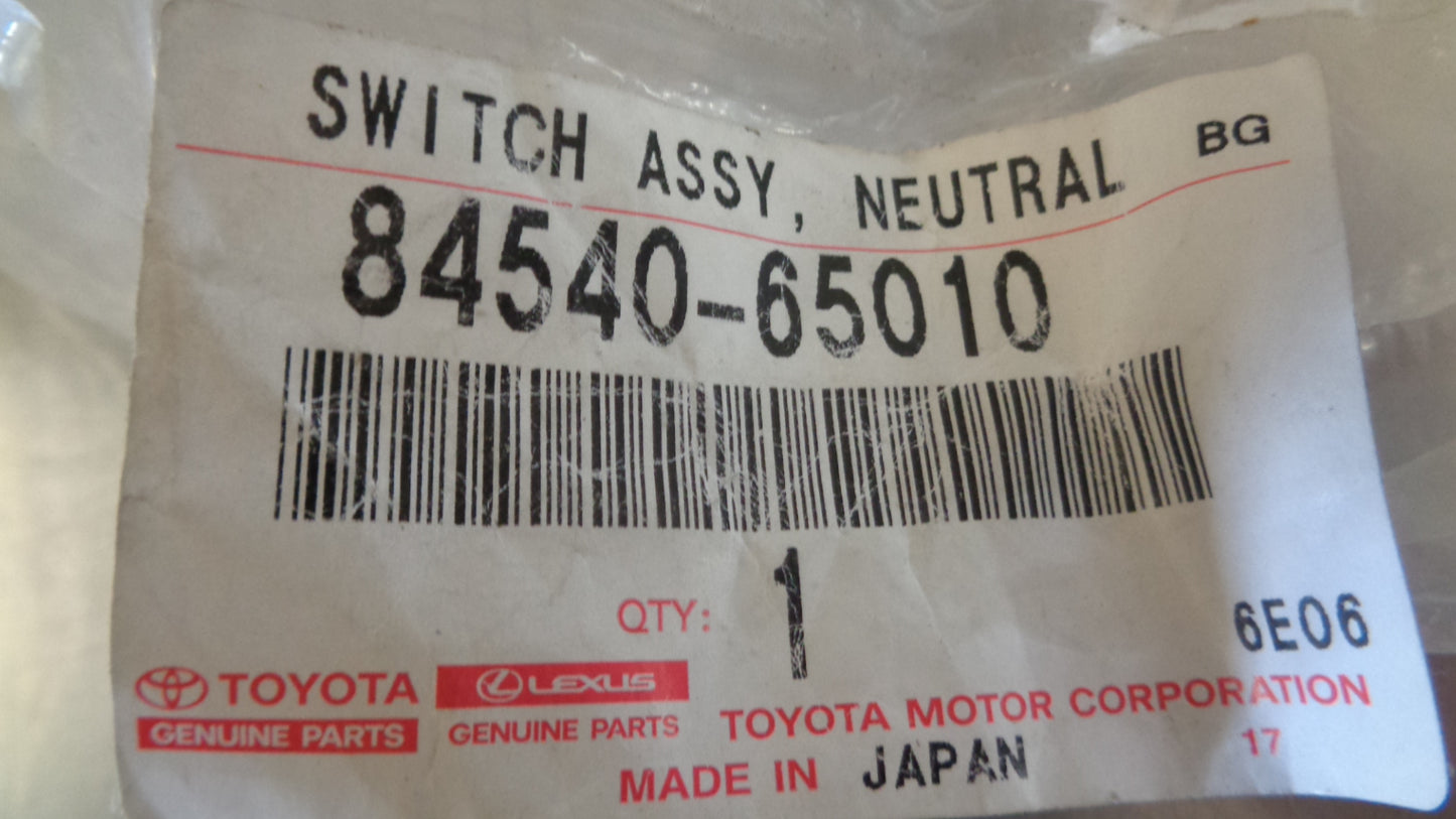 Toyota Landcruiser/Coaster Genuine Neutral Start Switch Assy New Part
