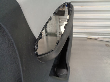 Kia Sportage Genuine Front Right Hand Door Trim New Part