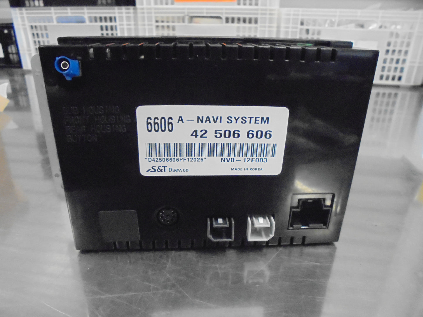 Holden Captiva 7 Genuine Car Stereo With Sat Nav 9 Inch Screen New Part