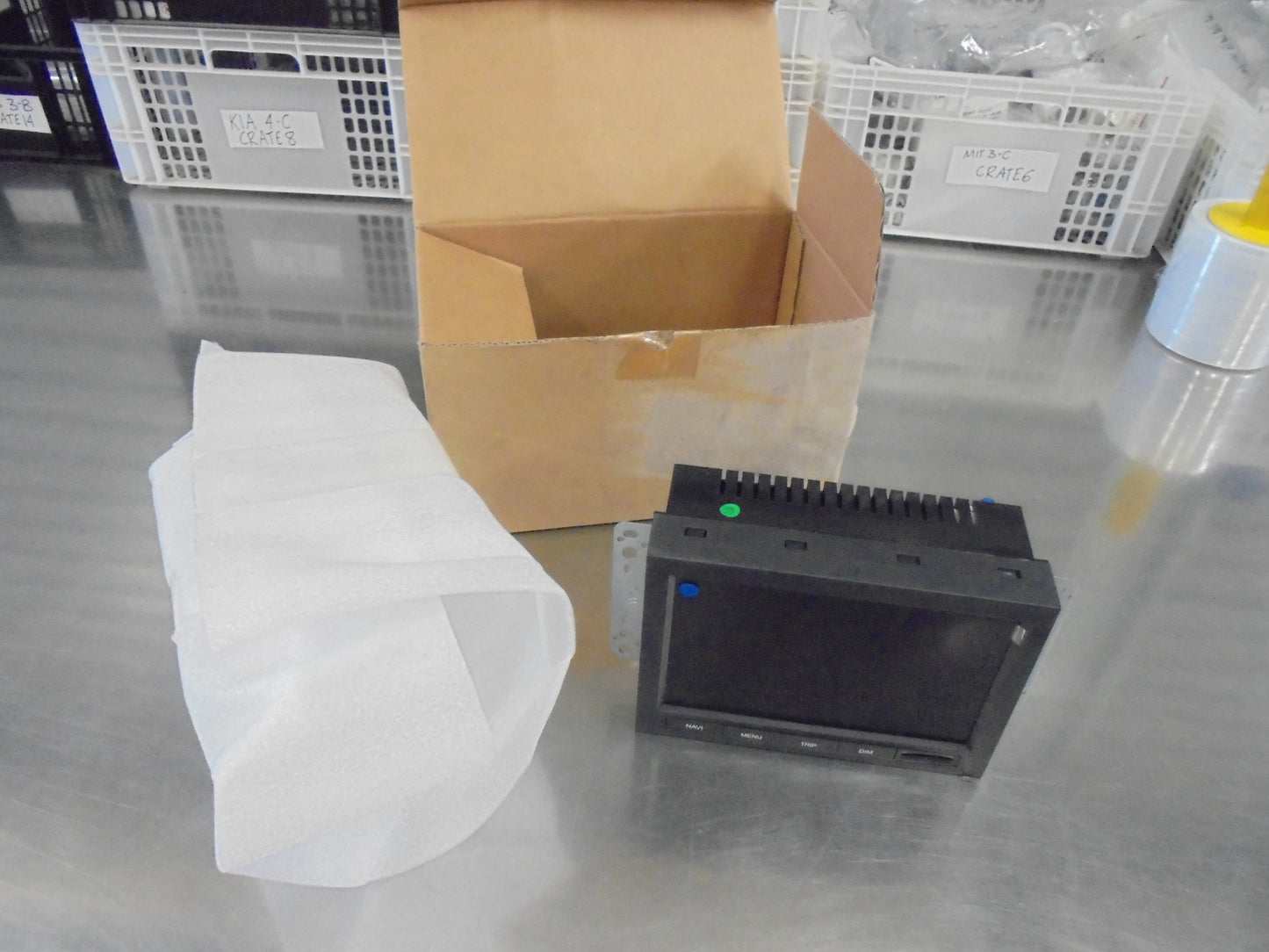 Holden Captiva 7 Genuine Car Stereo With Sat Nav 9 Inch Screen New Part