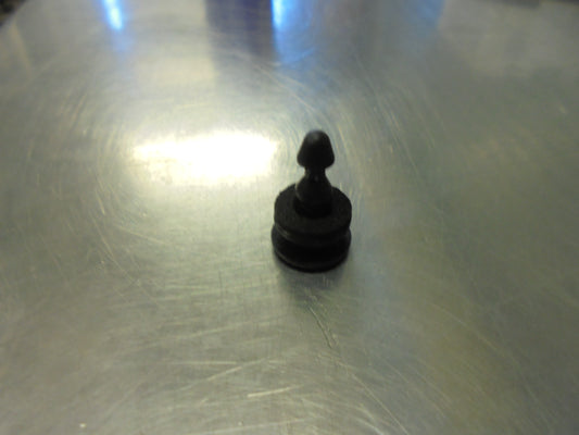 Nissan R50 Pathfinder Genuine Flare Clip New Part