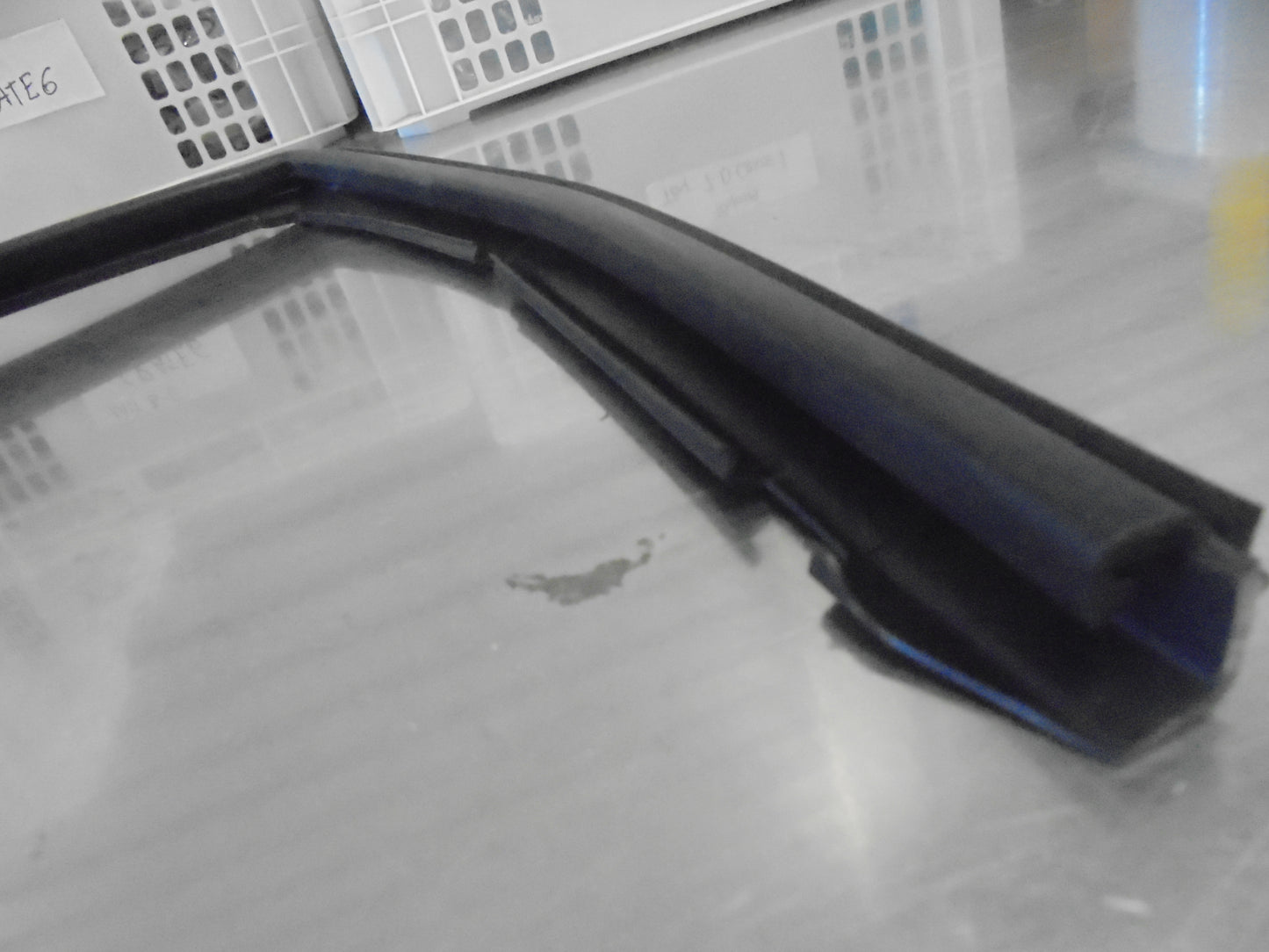 Holden Captiva Genuine Left Hand Rear Door Seal New Part