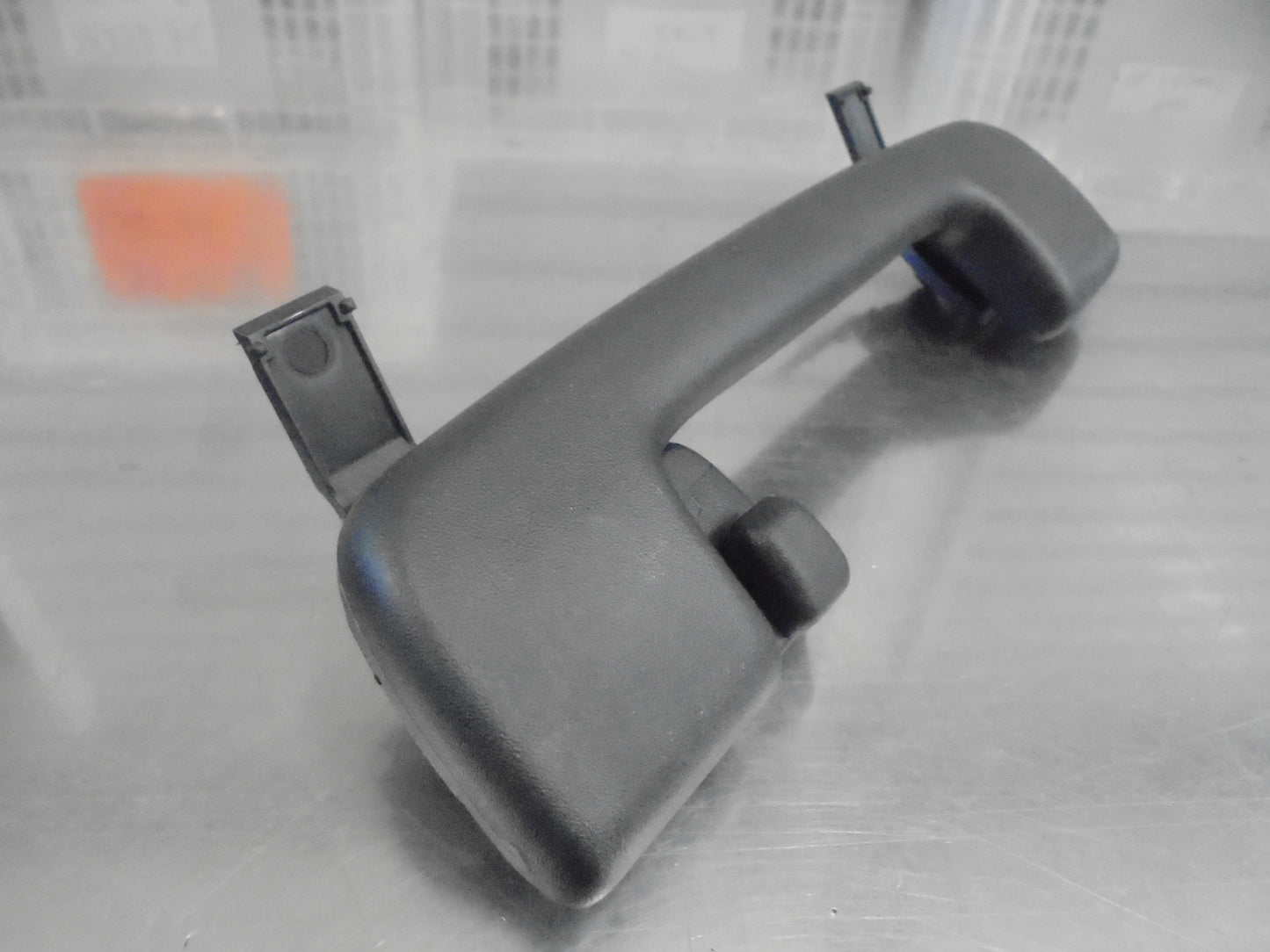 Holden VE Commodore /WM Statesman Genuine Left Hand Front Roof Assist Handle New Part