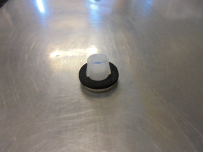 Nissan Navara Genuine Flare Clip New Part