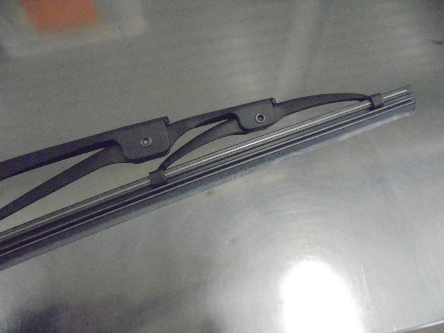 Honda Accord Genuine Drivers Side 400mm Wiper Blade New Part