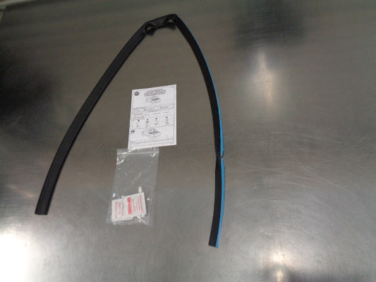 VW Amarok Genuine 3-Piece Hard Lid Header Seal New Part
