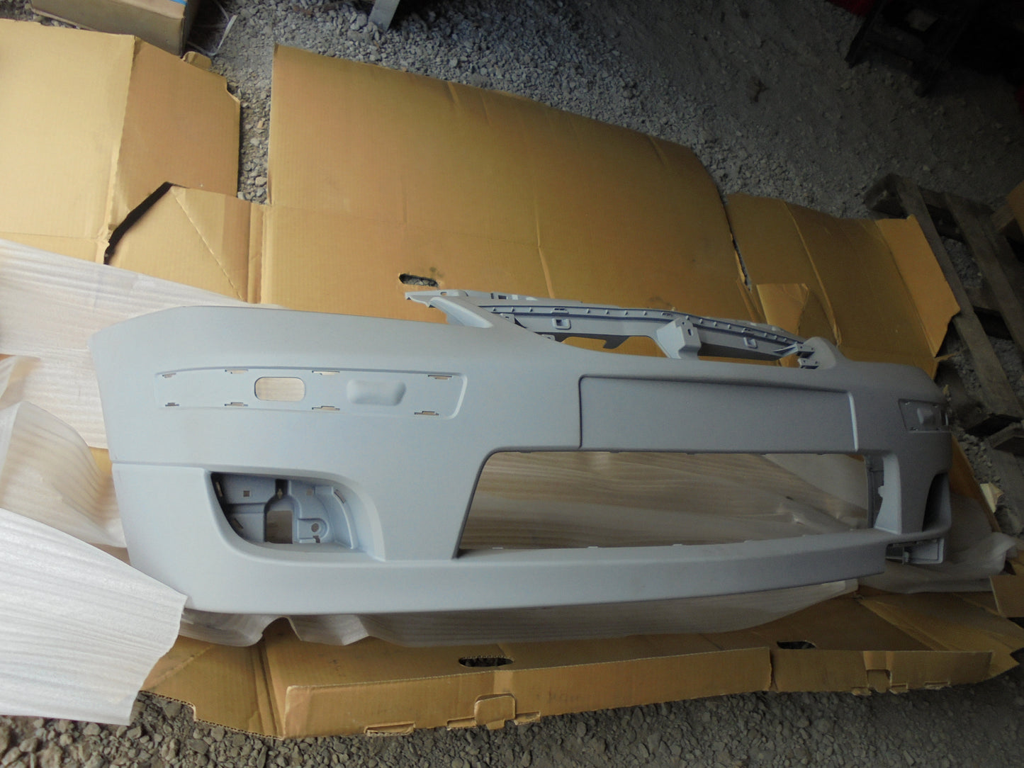 Suzuki Liana Genuine Front Bumper Bar Cover New Part