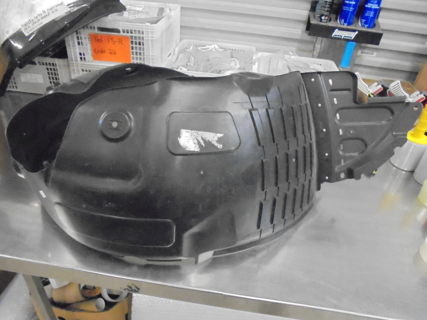Hyundai Santa Fe Genuine Right Hand Front Inner Splash Guard New Part