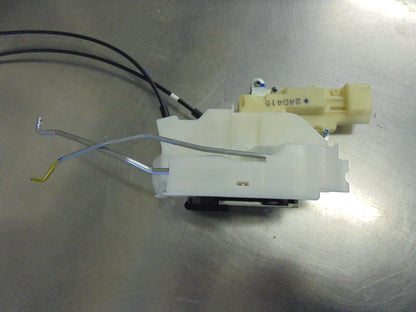 Isuzu D-Max/RC Colorado Genuine Right Hand Front Door Lock ASM New Part