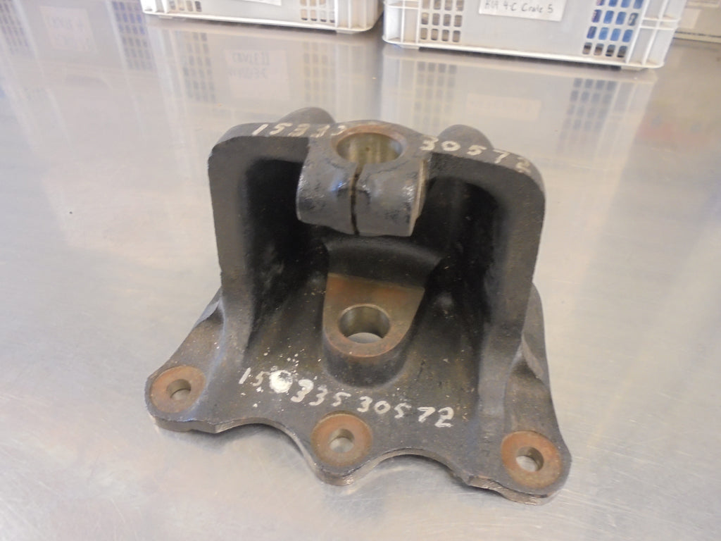 Isuzu Truck Genuine Forward Spring Bracket New Part – Half Price Parts ...
