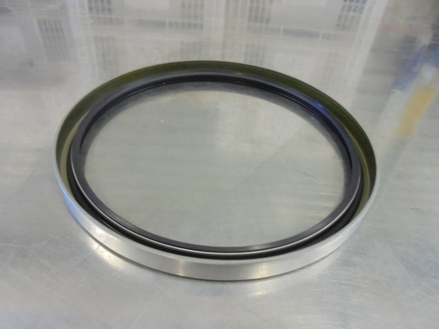 UD-Hino-Nissan Rear Wheel Hub Inner Seal 154X175X13 New Part