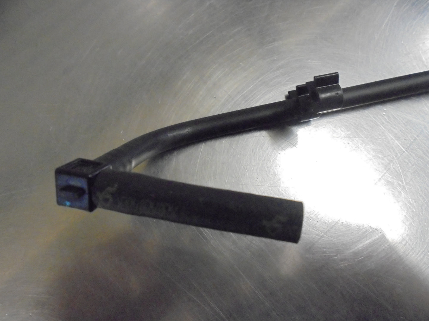 Holden Cruze Genuine Diesel Return Fuel Line New Part