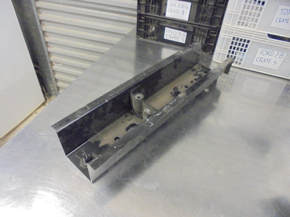 Holden VF Caprice Genuine Complete Rear Rail Assy New Part
