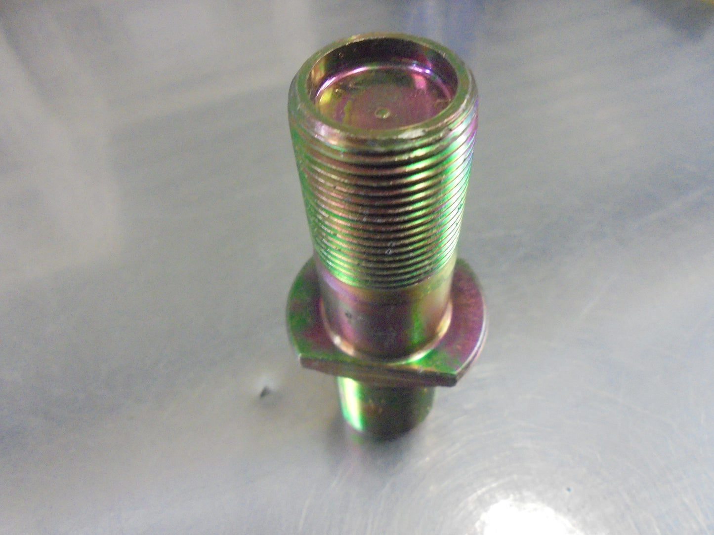 Isuzu Truck Genuine Front Axel Pin New Part