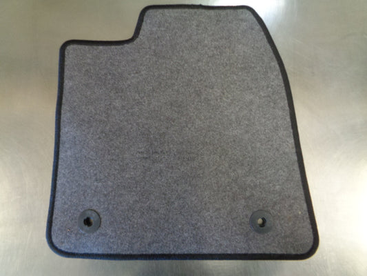 Ford SZ Territory Genuine Front Right Hand Carpet Floor Mat New Part