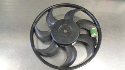 Holden Astra Genuine Radiator Cooling Fan New Part