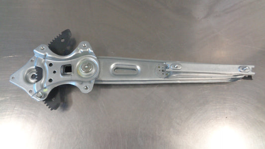 Holden Colorado Genuine Front Lefthand Electric Glass Machine New Part