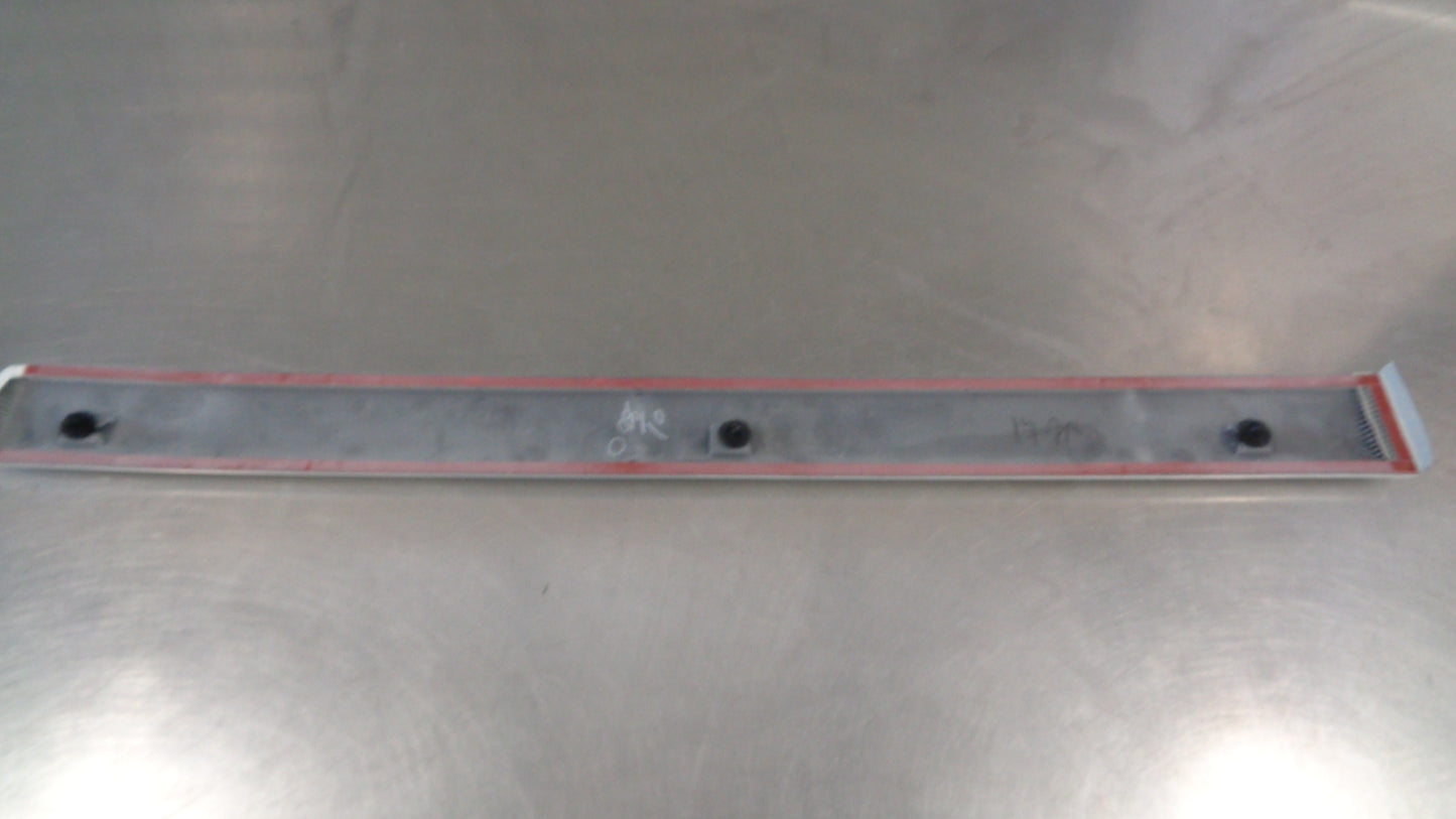 Holden Colorado RA/ DMAX Genuine Righthand Rear Moulding Cover New Part
